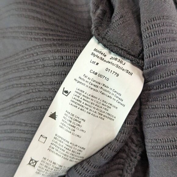 Joseph Ribkoff Jacket Womens Large 14 Black Zip Ribbed Textured Artsy - Picture 9 of 11